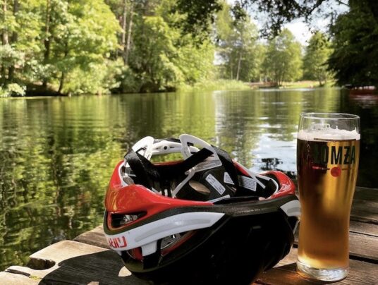 Rowerowe wycieczki po Suwalszczyźnie, zdjęcie: gravel - rower - wiadomości z SIRVIS - jezioro Serwy - Suwalszczyzna