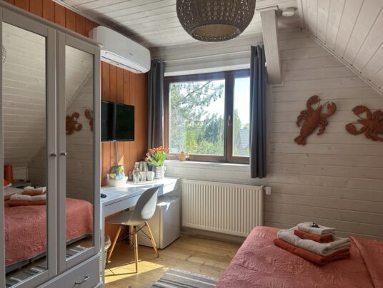 RAKI - Galeria, zdjęcie: pokoje nad jeziorem Serwy - SIRVIS - Suwalszczyzna