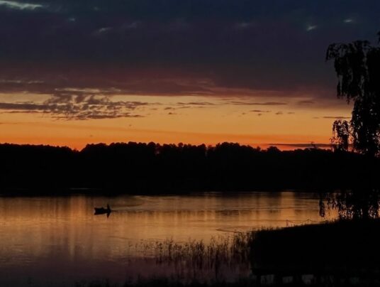 SIRVIS-owe projekcje, zdjęcie: zachód słońca - SIRVIS - jezioro Serwy - Suwalszczyzna